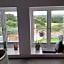 Luxurious property set in the heart of Cornwall with breathtaking views -Rhubarb Cottage