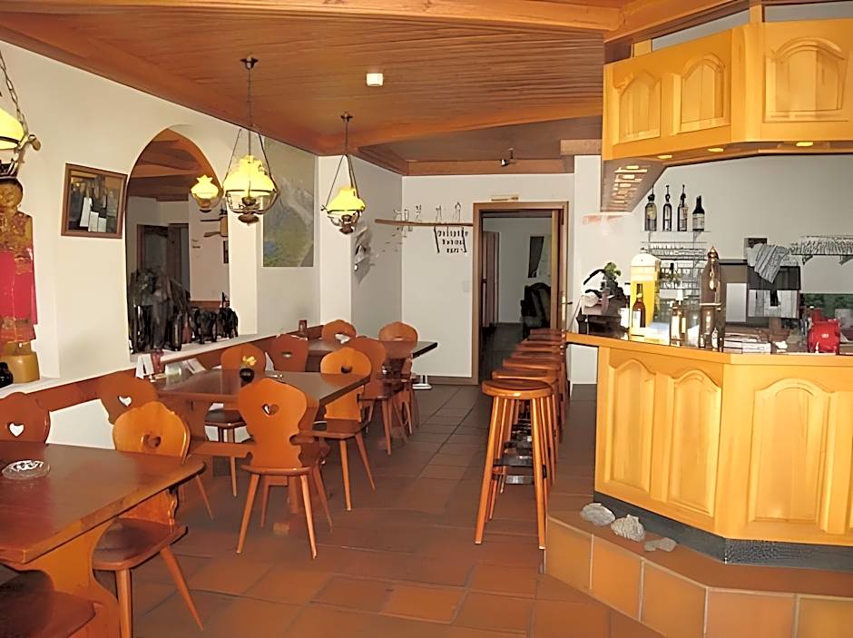 Hotel Alpenhof