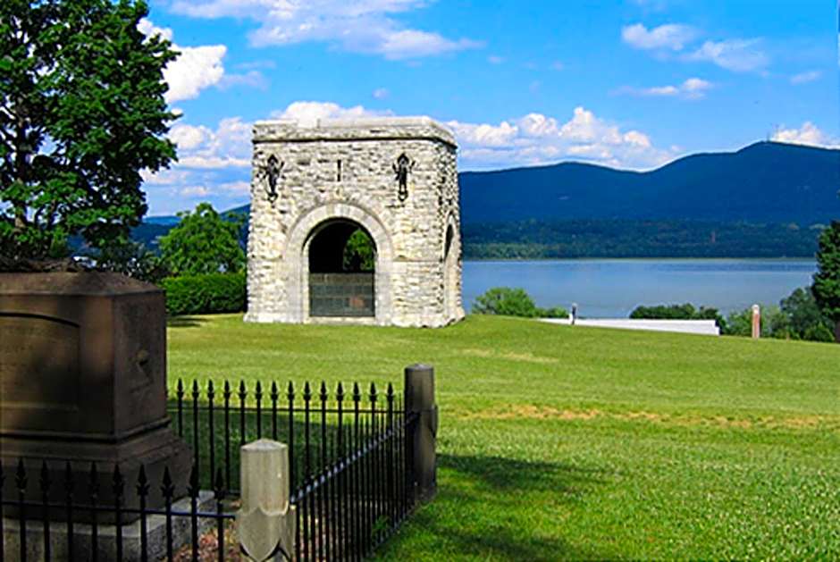 Holiday Inn Express Hotel & Suites West Point-Fort Montgomery By IHG