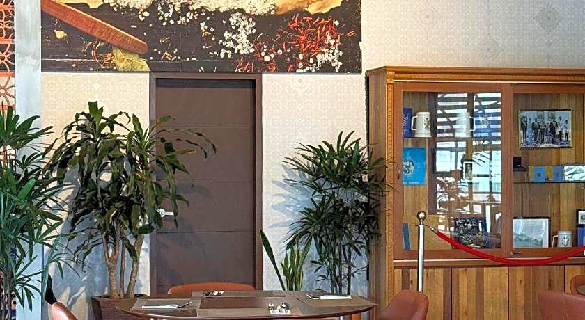 D ELEGANCE GRAND BANDAR SERI ALAM