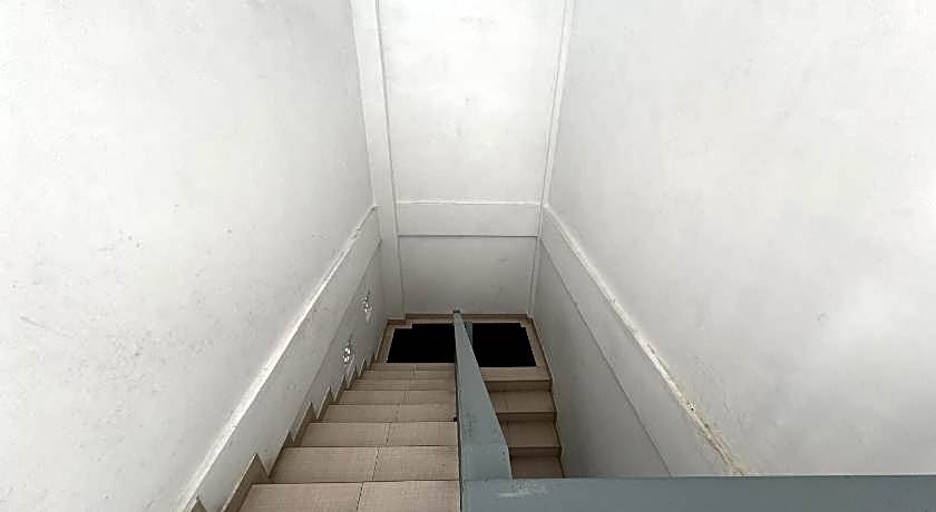 Hotel O Kost Reski 2 Near Tugu Perbatasan Takalar - Gowa