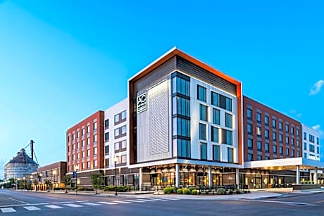 AC Hotel by Marriott Waco Downtown