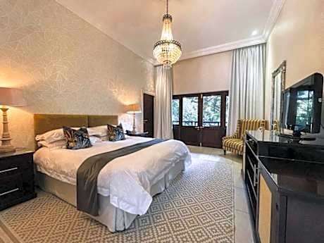 King Room with Garden View