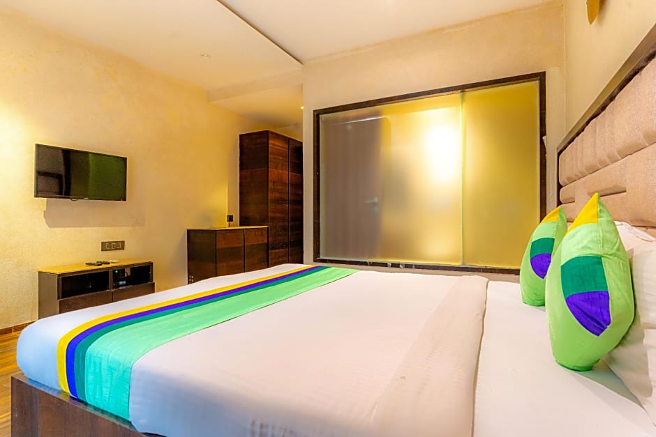 Treebo Supreme Grande