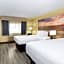 Days Inn & Suites by Wyndham Clovis