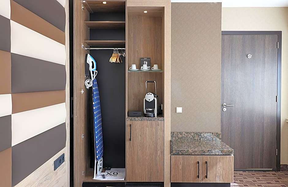 XO Hotels Blue Tower