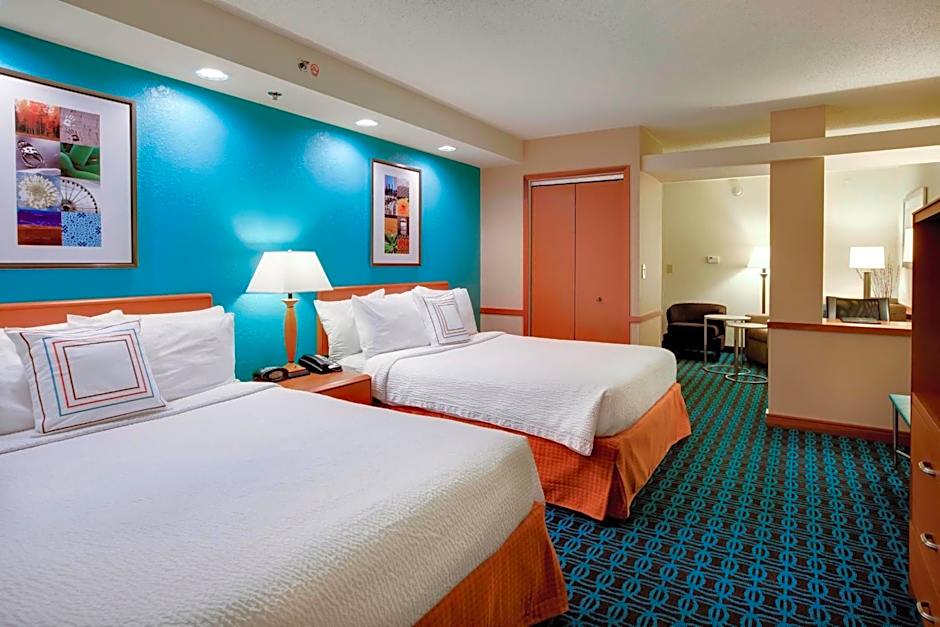 Fairfield Inn & Suites by Marriott South Hill I-85