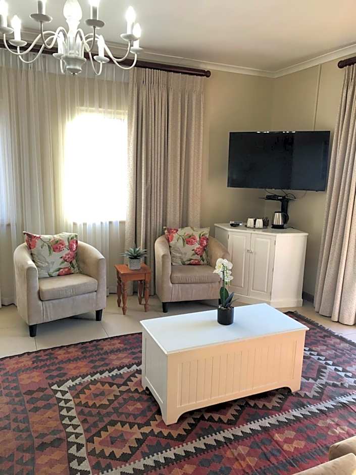 Oak Tree Lodge
