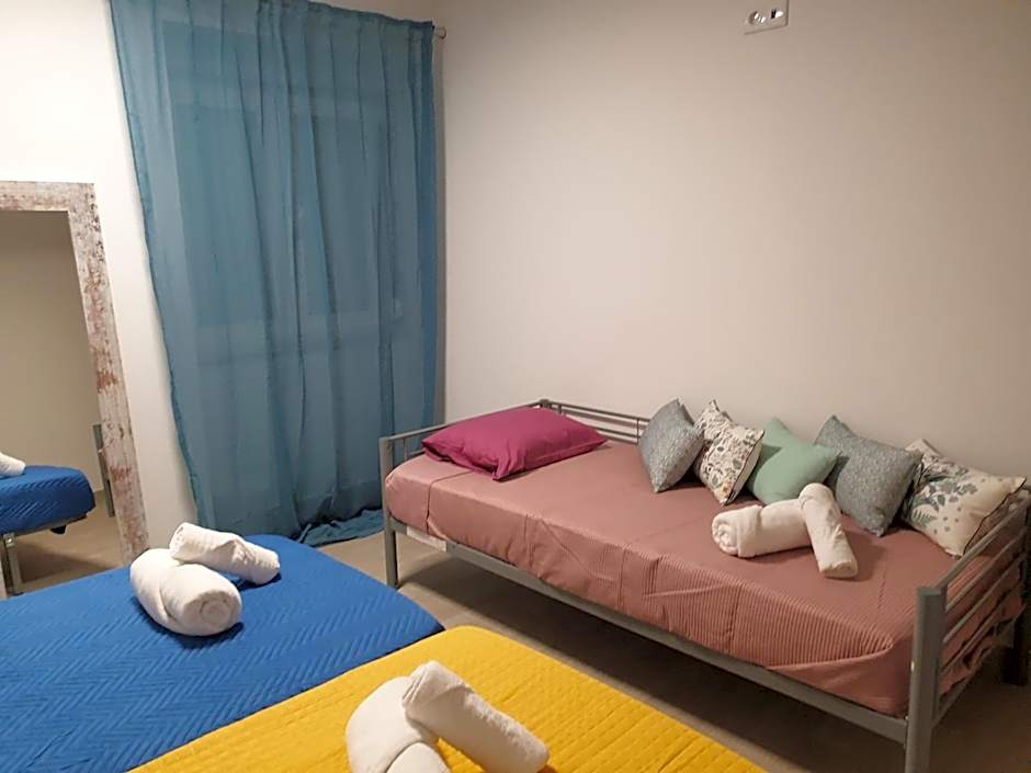 Lisbon Hostel Terminal 4