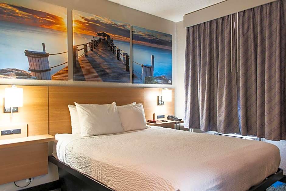 Days Inn by Wyndham Troy