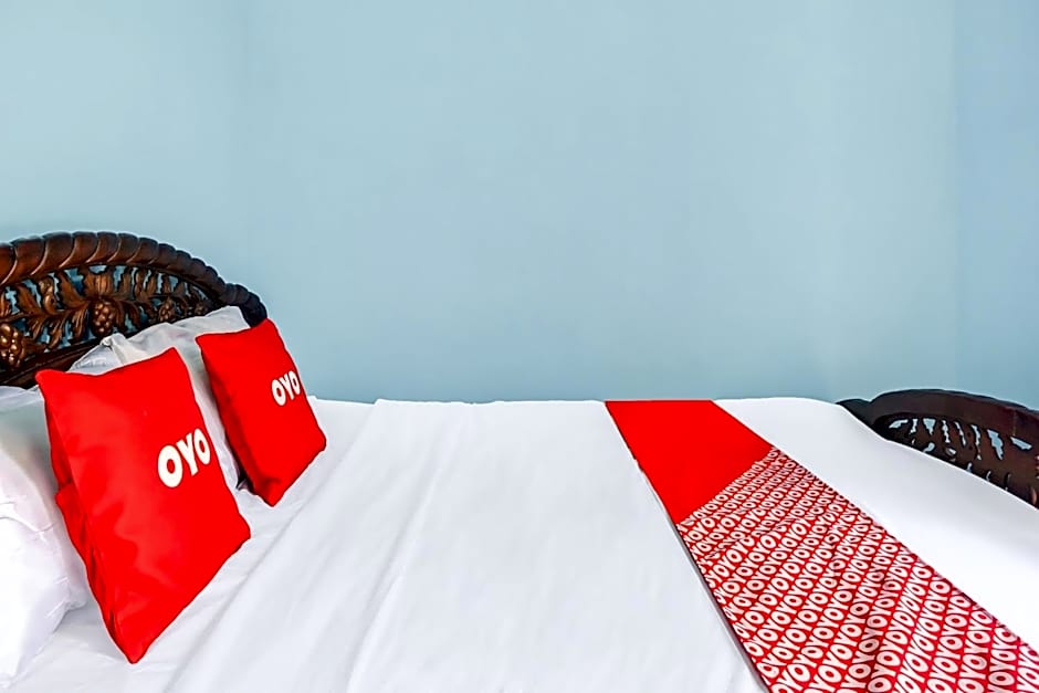 OYO Life 90879 Ara Predator Funpark