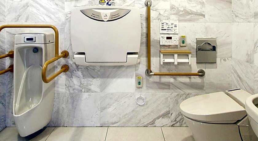 Toyoko Inn Tsuruga Ekimae