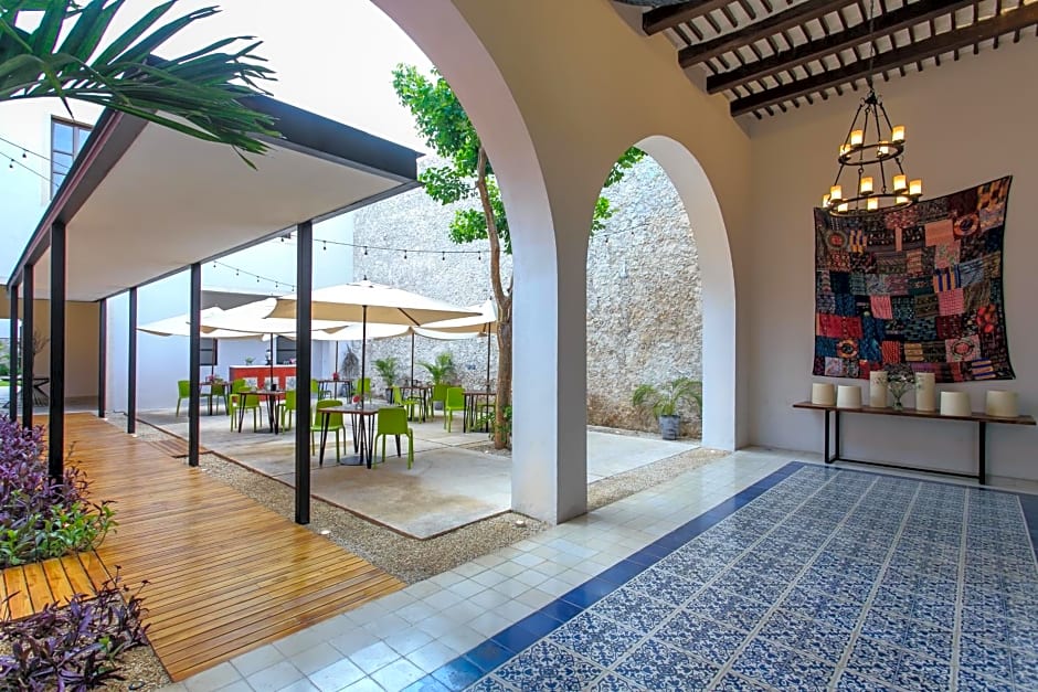 Casona 61 by GuruHotel