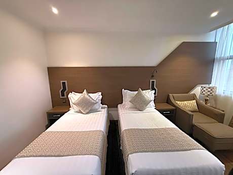 2 Bedroom Suite