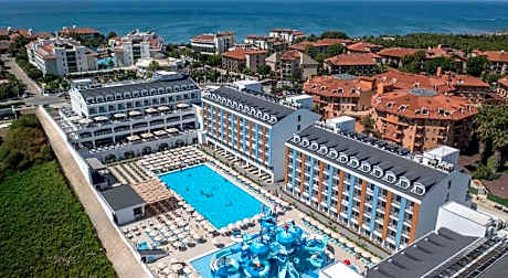 Arcanus Trendline Resort Side