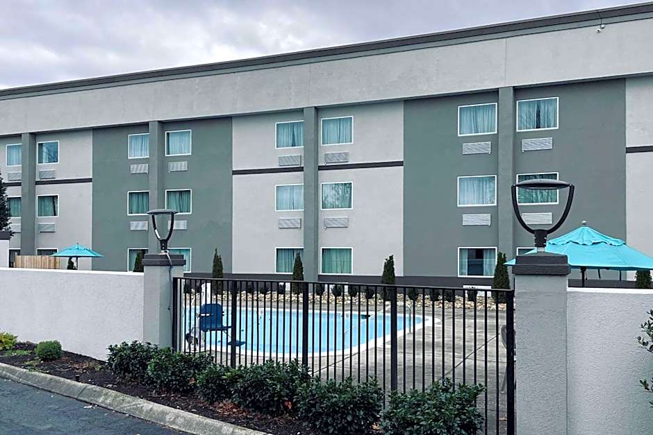 Sleep Inn & Suites West Knoxville