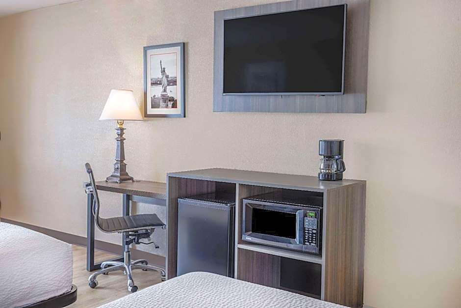 Ramada by Wyndham Rome - Verona