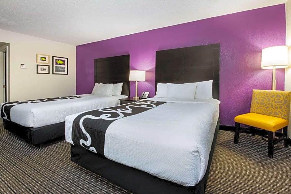 La Quinta Inn & Suites by Wyndham Fort Lauderdale Tamarac