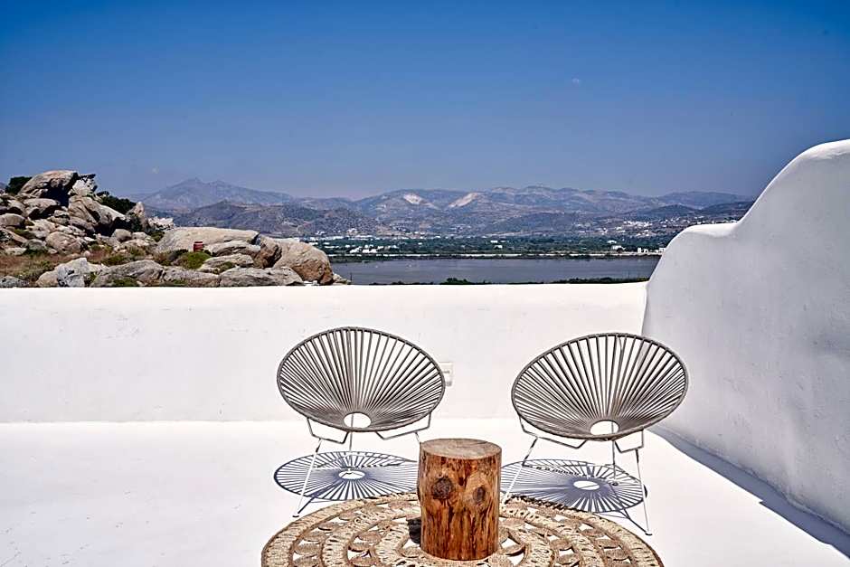 Naxian Utopia | Luxury Villas & Suites