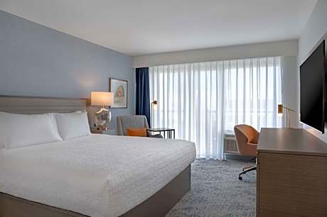 King Room with City View
