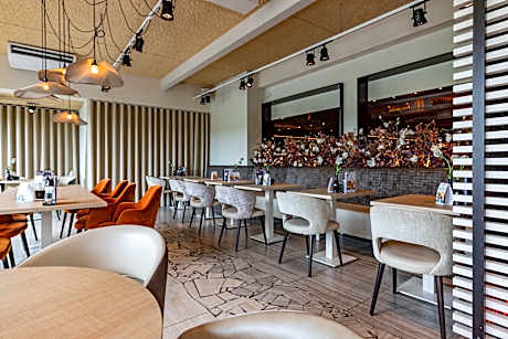 Fletcher Hotel Restaurant De Kamperduinen