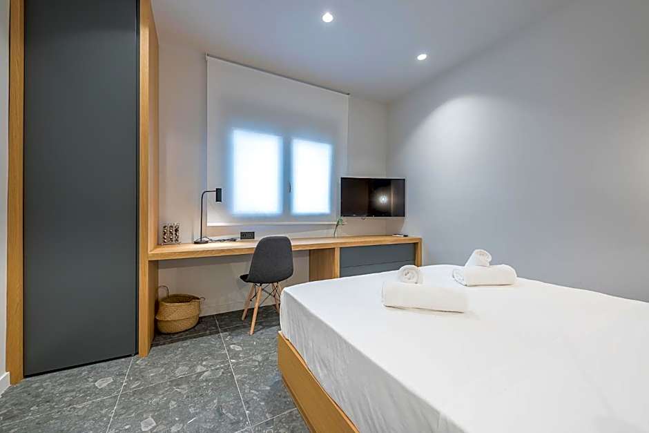 The Asprogeraka - self check-in rooms