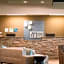 Holiday Inn Express Le Claire Riverfront-Davenport By IHG