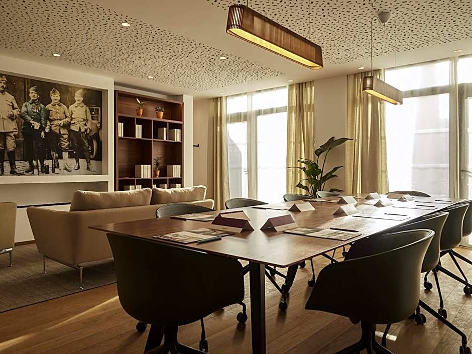 Mercure Avignon Gare TGV