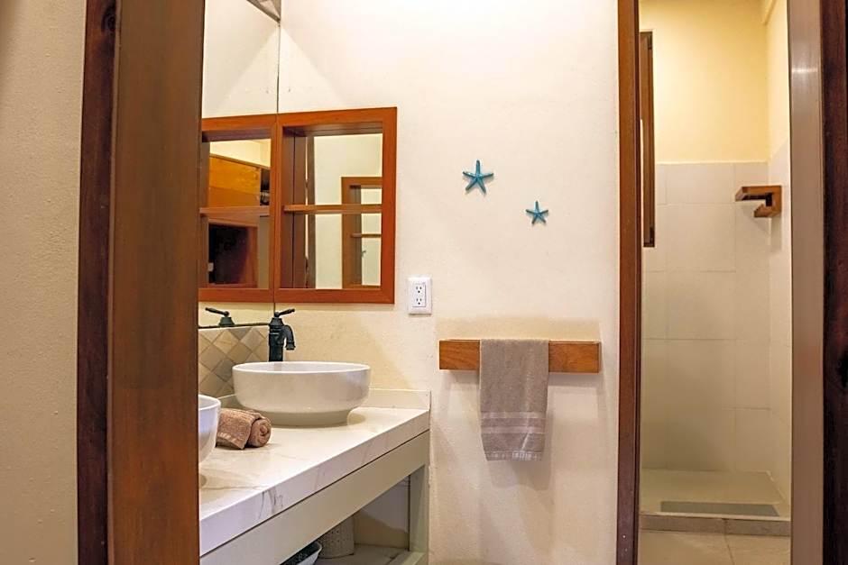 Casa Relaxo Villa en la Laguna con Muelle Privado