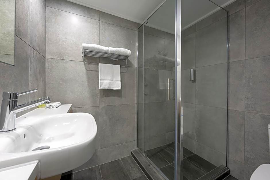 ibis Styles Canberra Eagle Hawk