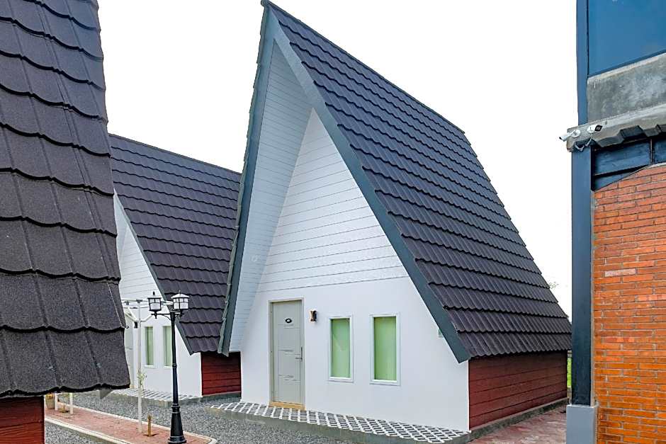 RedDoorz @ myRoom UMY