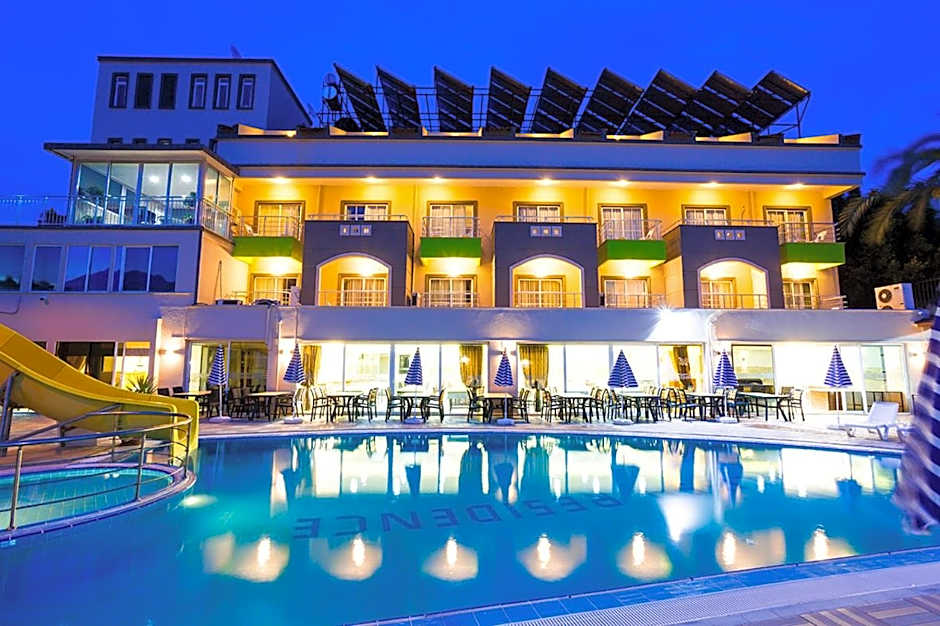 Rich Melissa Hotel