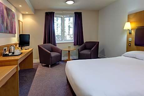 Double Room with Bath Tub - Disability Access/Non-Smoking