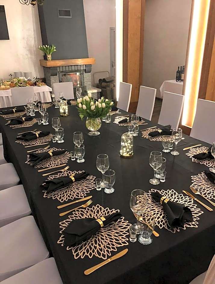 Ośrodek Szkoleniowo Wypoczynkowy ROŻNÓW