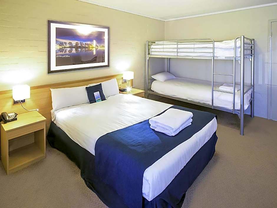 ibis Styles Canberra