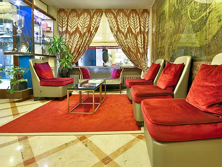 Hotel Montecarlo