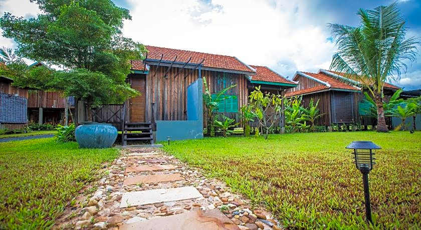 Kampot River Residence