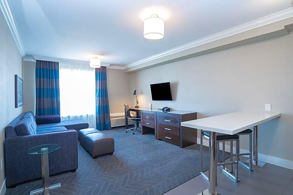 Sandman Hotel Oakville