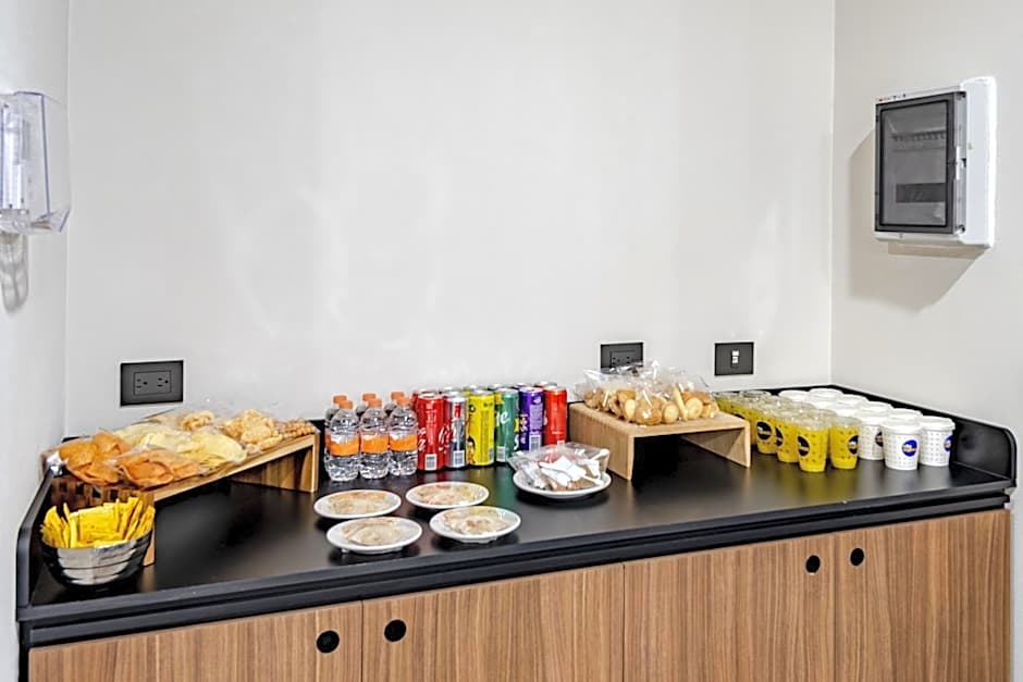 City Express by Marriott Ciudad De México La Raza