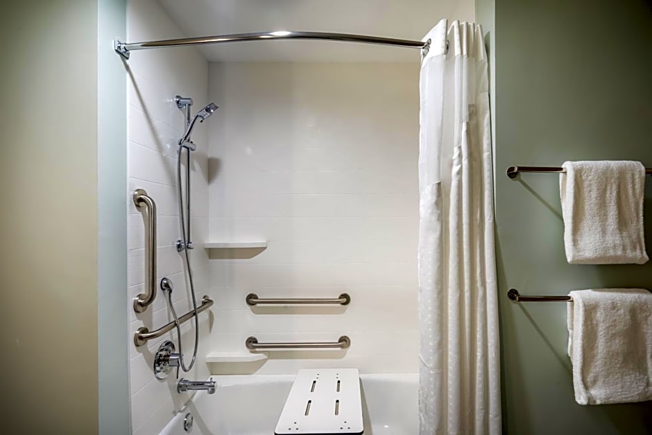 Holiday Inn Express & Suites Greenville SE - Simpsonville By IHG