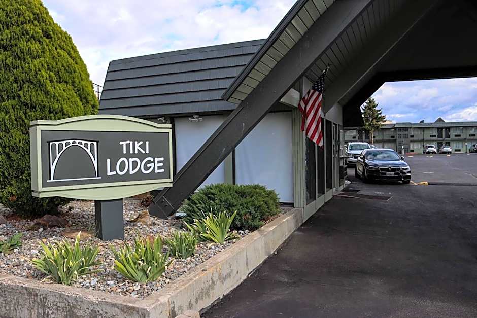 Tiki Lodge Motel