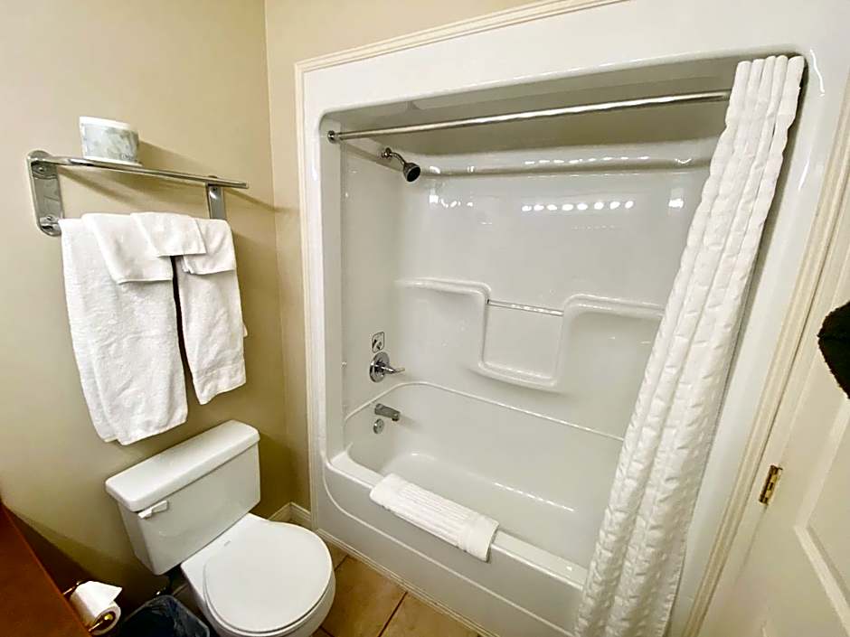 Super 8 by Wyndham Castlegar BC