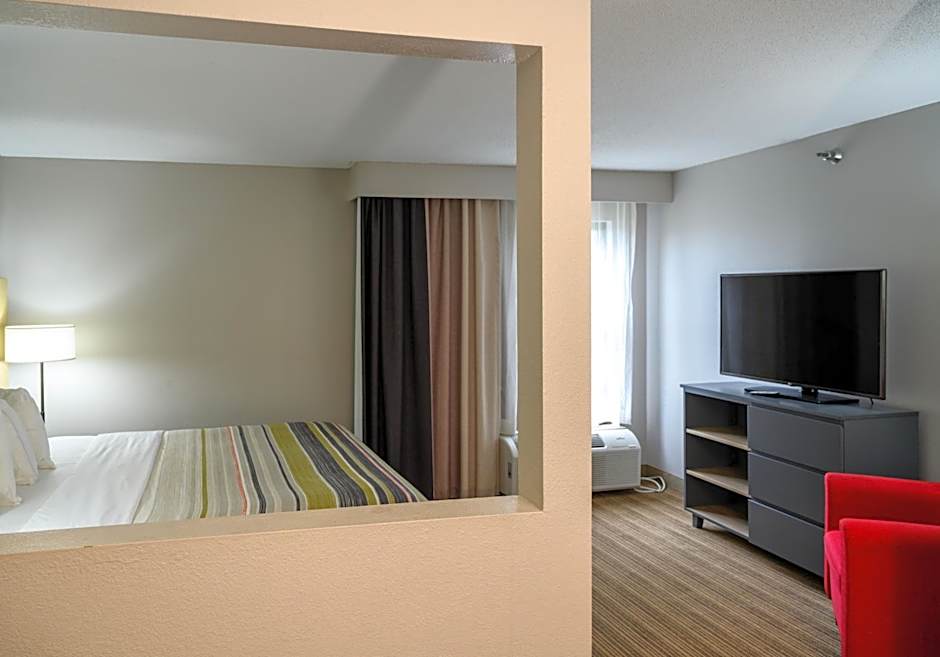 Country Inn & Suites by Radisson, Greenfield, IN