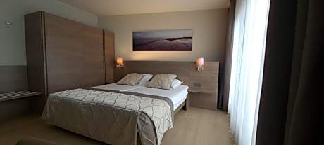 Penthouse Executive Suite with Terrace