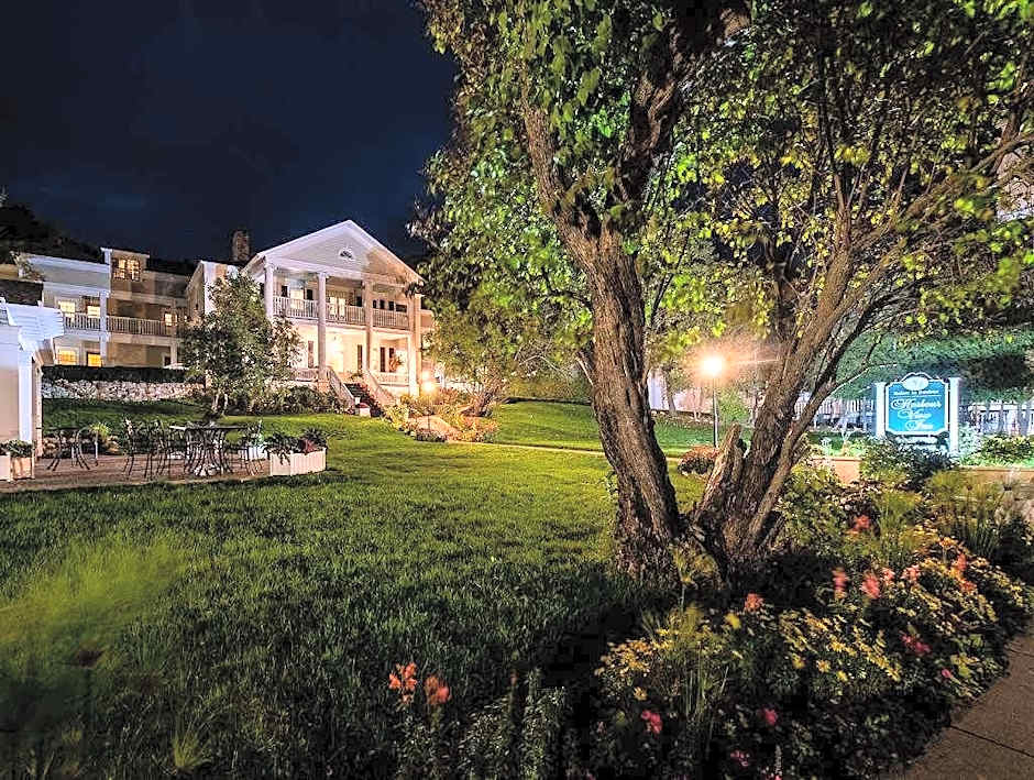 Harbour View Inn