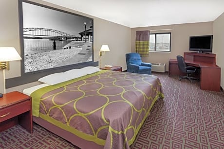 King Room - Disability Access/Non-Smoking