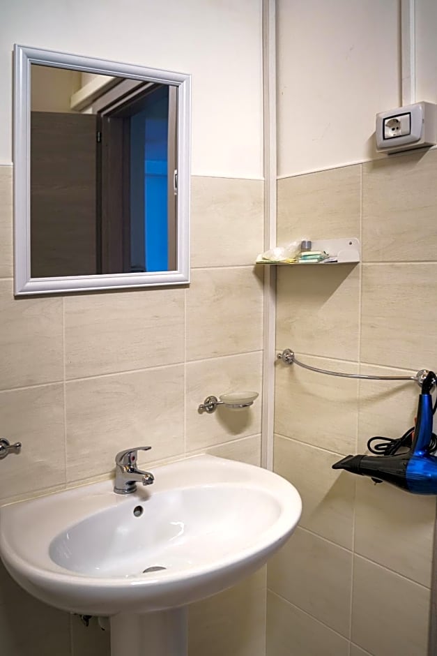 Sansi´s Sapri Camere