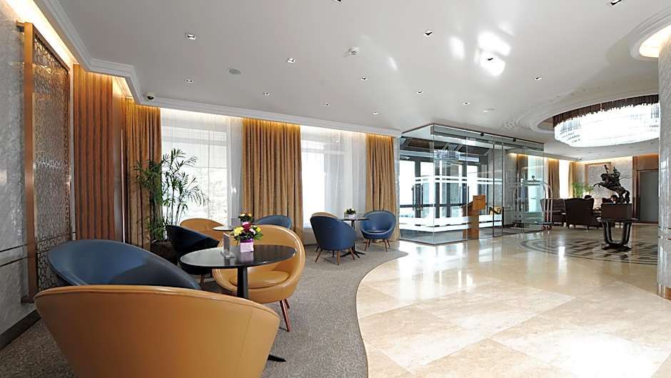 Kempinski Hotel Khan Palace