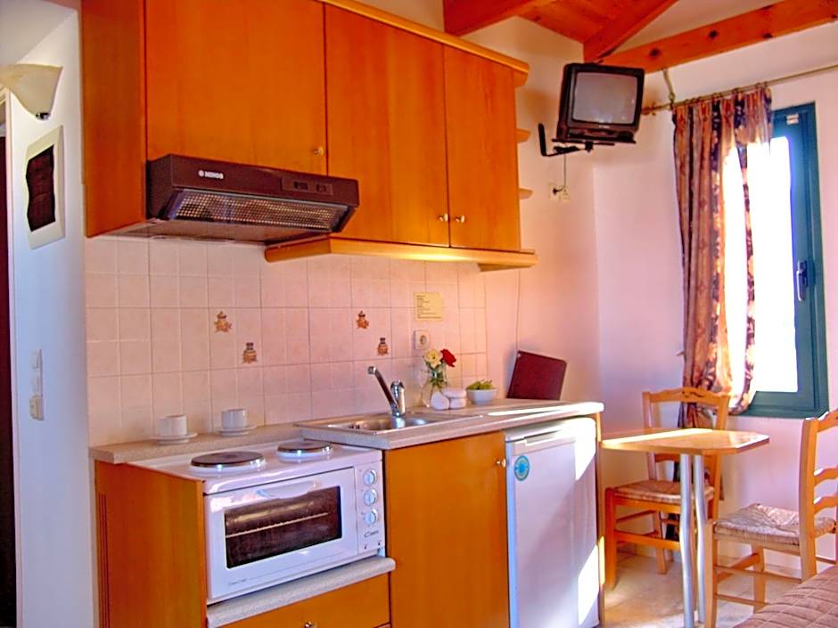 Irida Aparthotel Malia by Estia