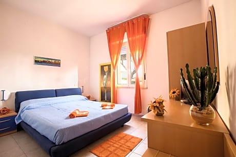 ISA-Double room in hotel with swimming pool in Marina di Cecina, just 10 meters from the sea